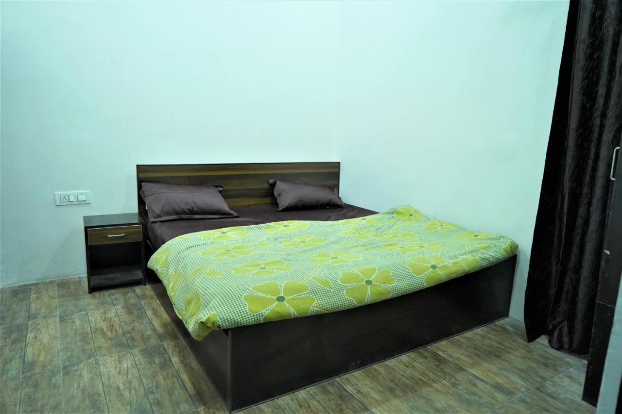 Hotel Siddharth Tanakpur Eksteriør bilde