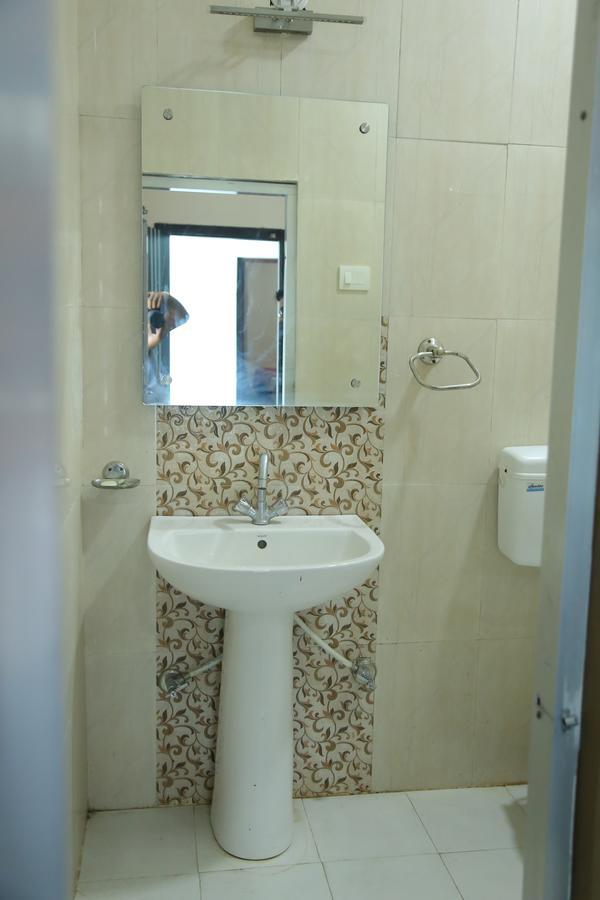 Hotel Siddharth Tanakpur Eksteriør bilde